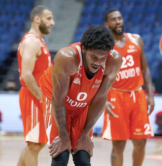 קמרון אוליבר. 21 נק' ו-9 ריב' שלו לא הספיקו // צילום: אלן שיבר